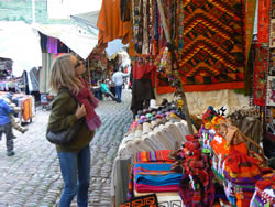 Crafts market in Pisac