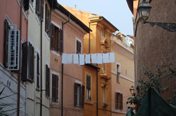 Obligatory laundry shot in Rome's Trastevere neighborhood