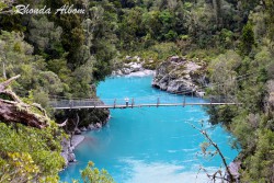 Swing bridge at Hokitika Gorge, South Island, New Zealand